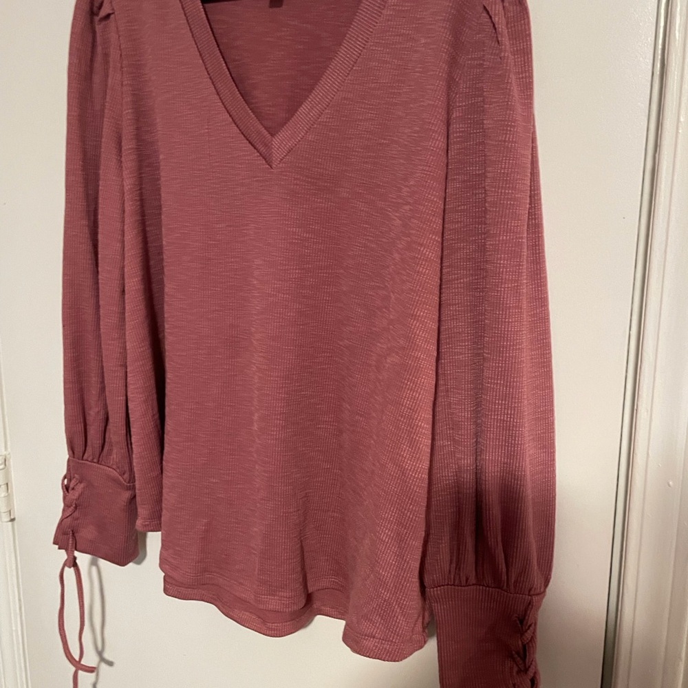 Jessica Simpson Dusty Rose V-Neck Long Sleeve Top